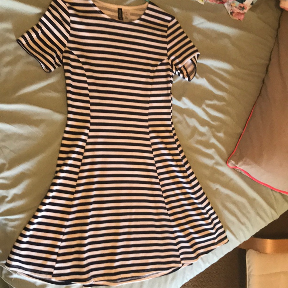 NWOT H&M dress